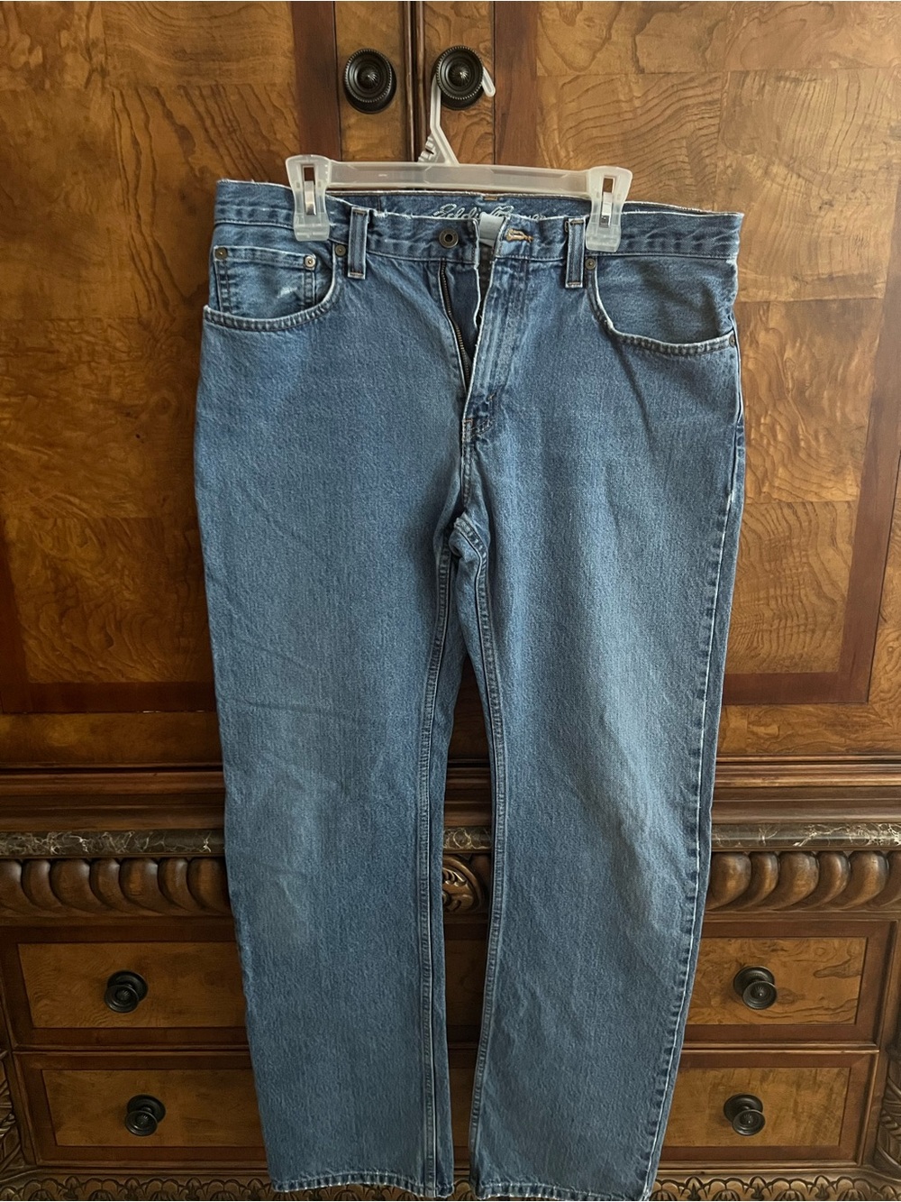Eddie Bauer Classic Straight Jeans in Medium Blue